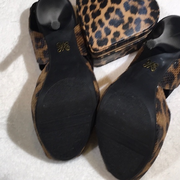 Simply Vera Vera Wang Leopard ๐ Stilettos size 7 - Picture 8 of 10